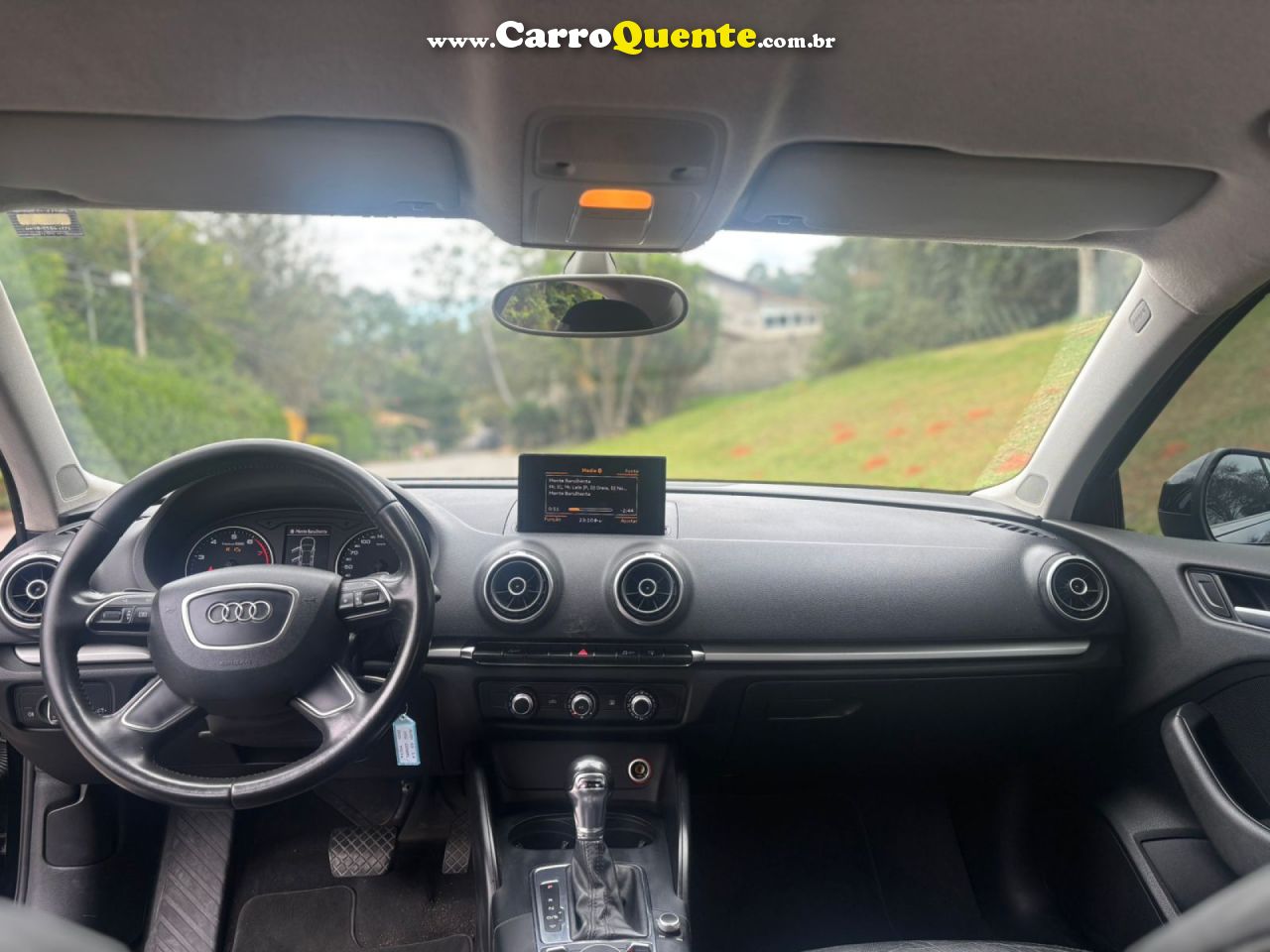 AUDI   A3 SEDAN 1.4 ATTRA. 16V TB FSI S-TRONIC   PRETO 2014 1.4 GASOLINA - Loja