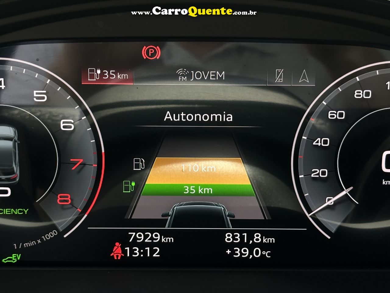 AUDI   Q5 SB P BLACK. 2.0 TFSIE S.TR. QT (HIB.)   PRETO 2024 2.0 GASOLINA E ELÉTRICO - Loja