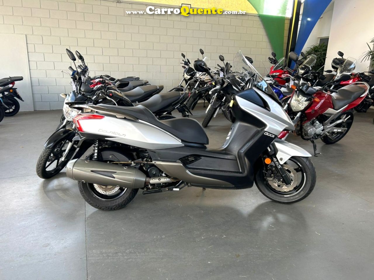 KYMCO - DOWNTOWN 300i ABS 2018 Gasolina CVT - Loja