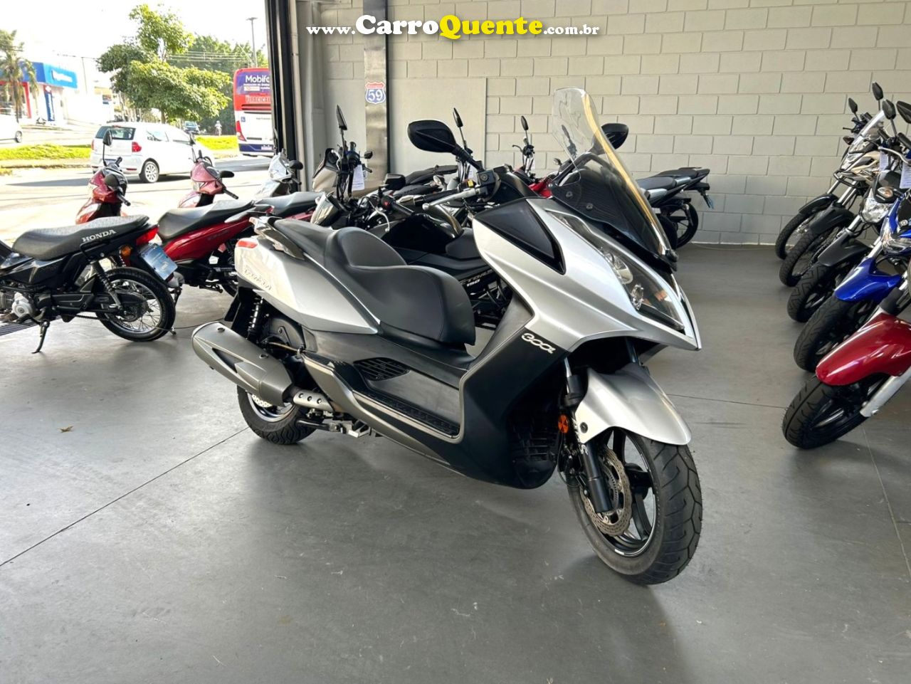 KYMCO - DOWNTOWN 300i ABS 2018 Gasolina CVT - Loja