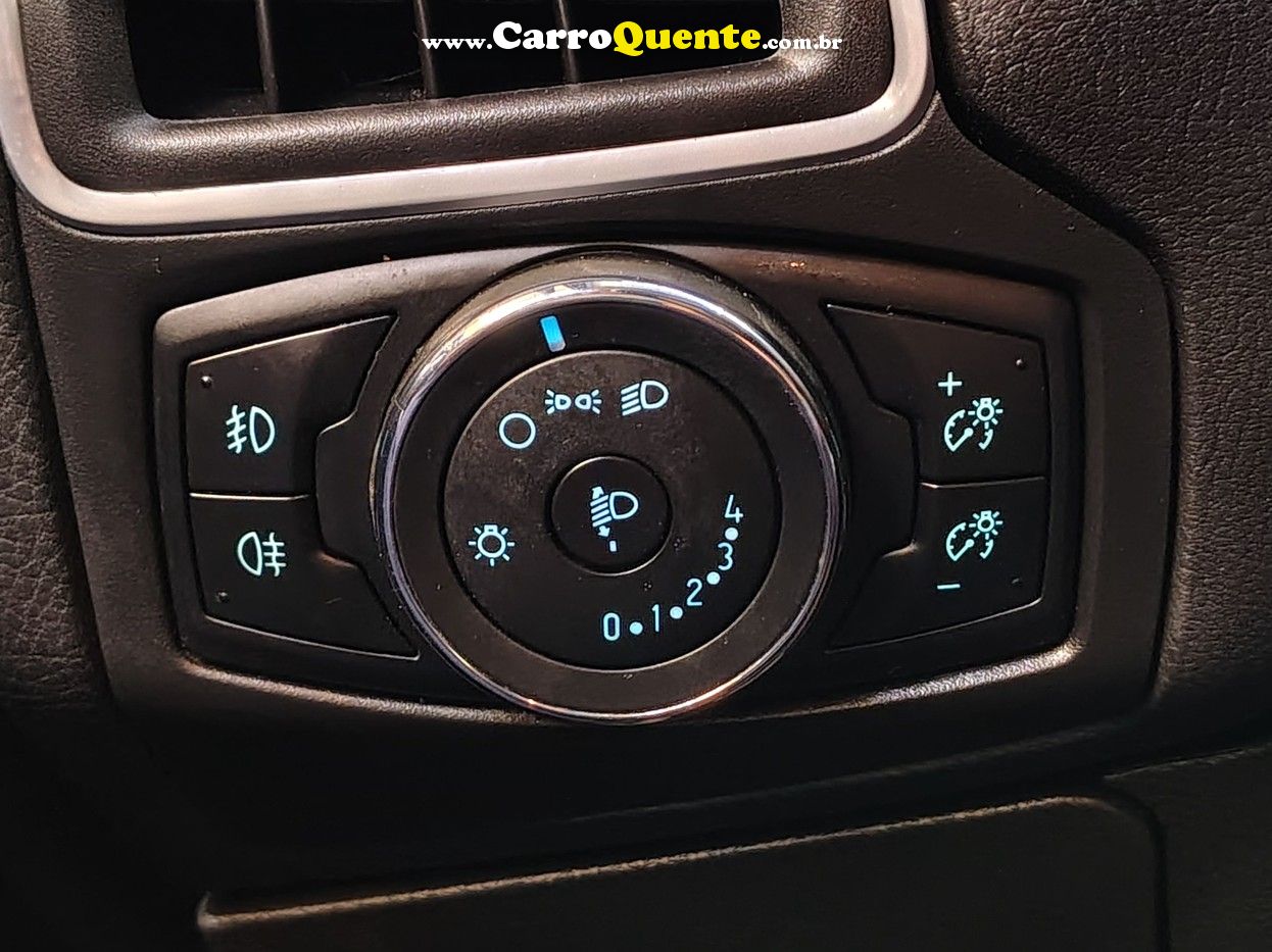 FORD/FOCUS 2.0 SE SEDAN 16V 2014 - Loja