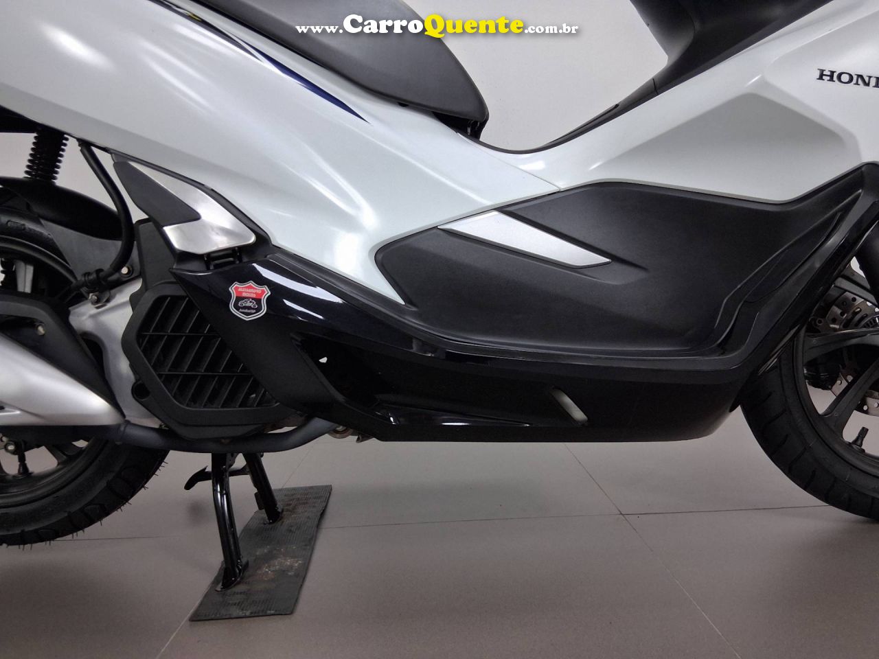 HONDA PCX DLX 2022 - Loja