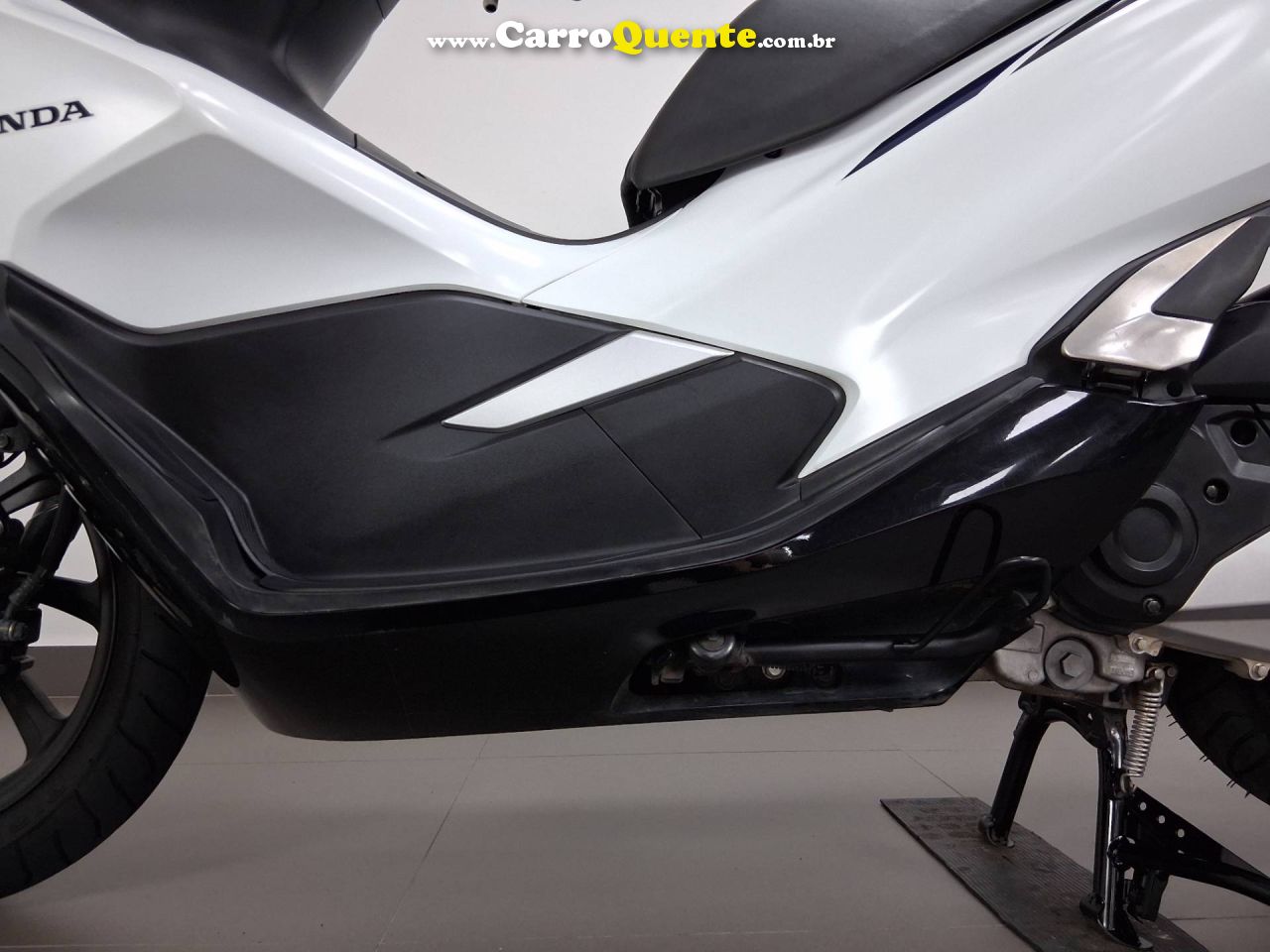 HONDA PCX DLX 2022 - Loja