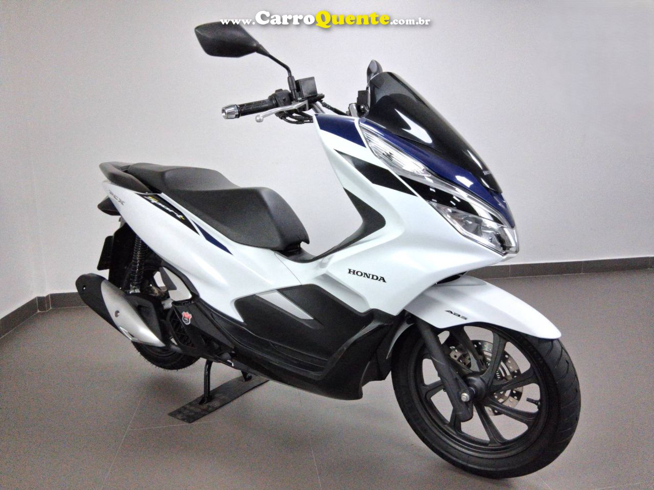 HONDA PCX DLX 2022 - Loja