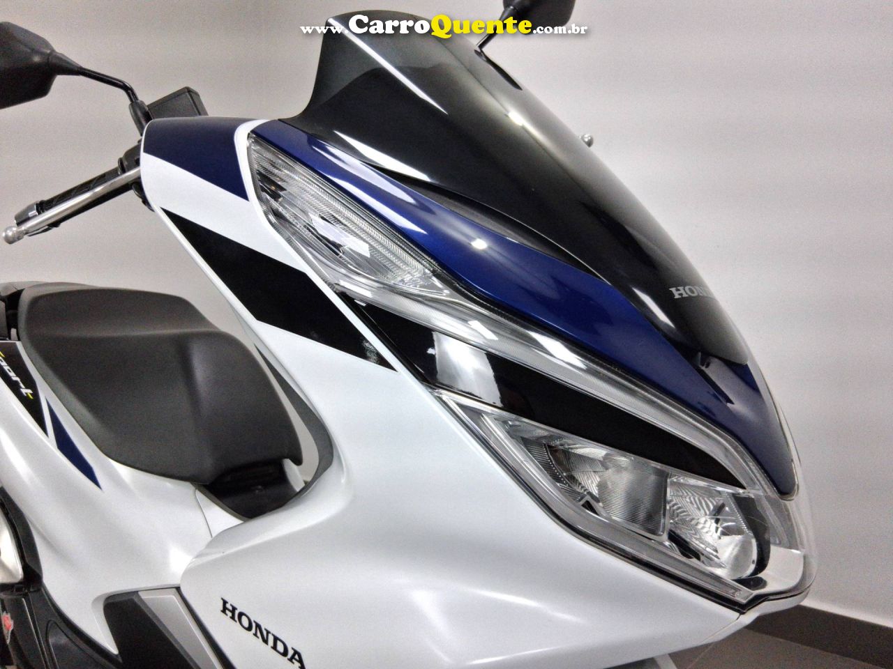HONDA PCX DLX 2022 - Loja