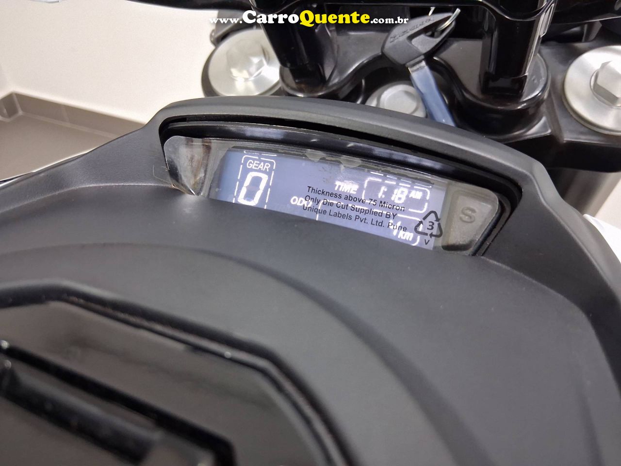 BAJAJ DOMINAR 400 2026 - Loja