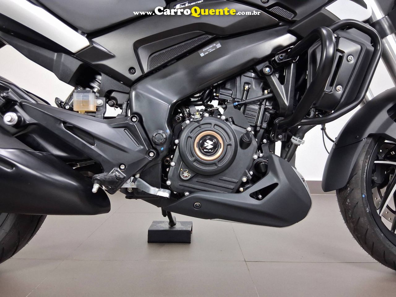 BAJAJ DOMINAR 400 2026 - Loja
