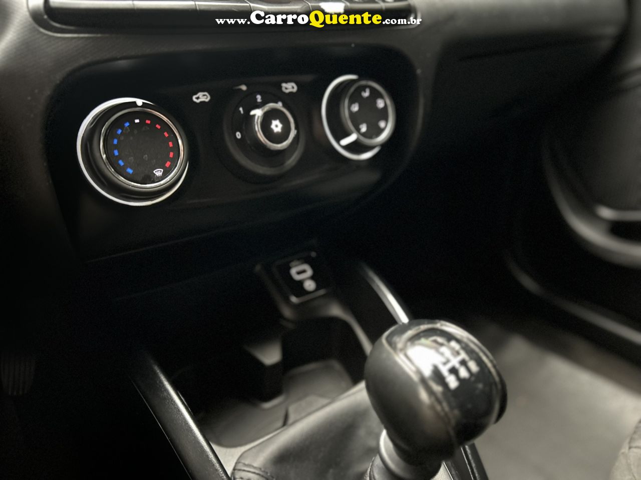 FIAT   ARGO DRIVE 1.0 6V FLEX   PRATA 2023 1.0 FLEX - Loja