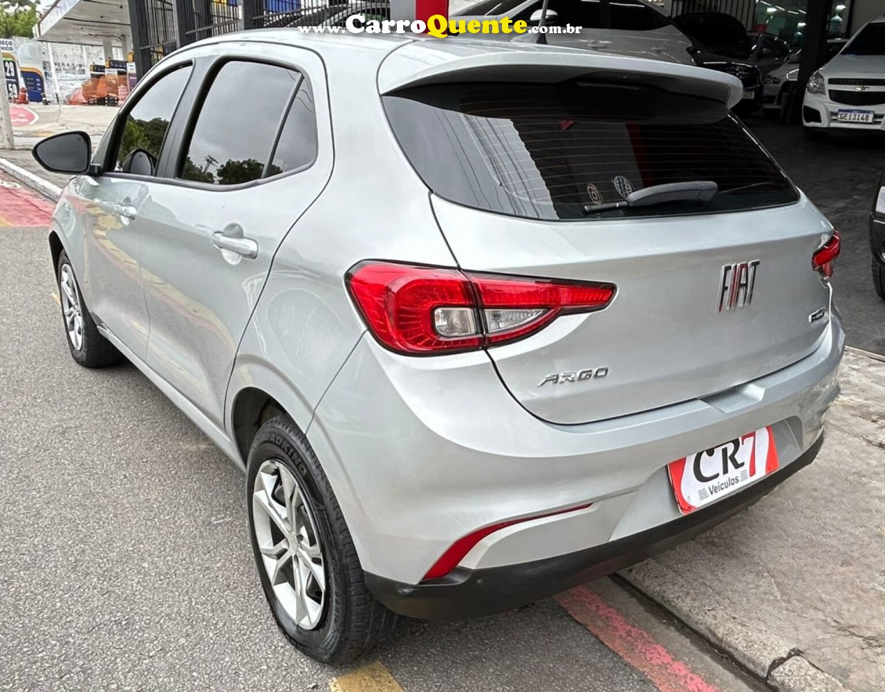 FIAT   ARGO DRIVE 1.0 6V FLEX   PRATA 2023 1.0 FLEX - Loja