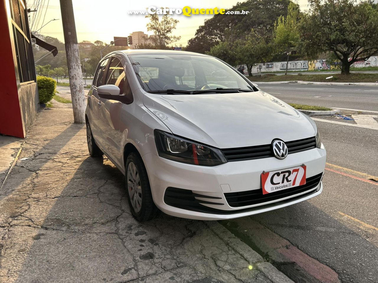 VOLKSWAGEN   FOX TRENDLINE 1.6 FLEX 8V 5P   BRANCO 2018 1.6 FLEX - Loja