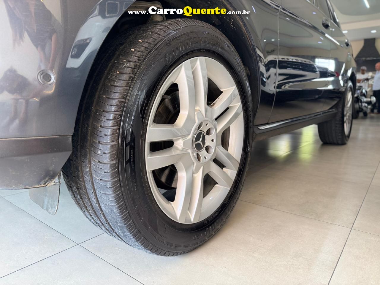 MERCEDES-BENZ   ML-350 SPORT CGI 3.5 V6 306CV 4X4 AUT.   CINZA 2013 3.5 GASOLINA - Loja