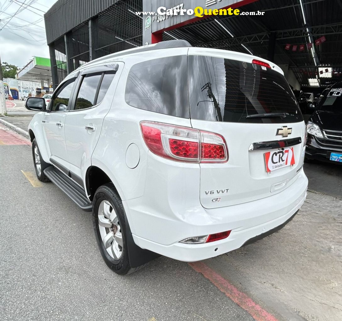 CHEVROLET   TRAILBLAZER LTZ 3.6 V6  AUT.   BRANCO 2013 3.6 GASOLINA - Loja