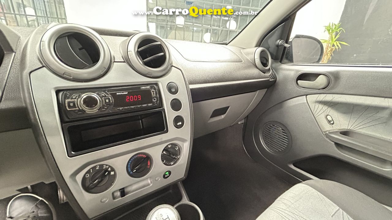 FORD   FIESTA 1.6 8V FLEXCLASS 1.6 8V FLEX 5P   PRETO 2009 1.6 FLEX - Loja