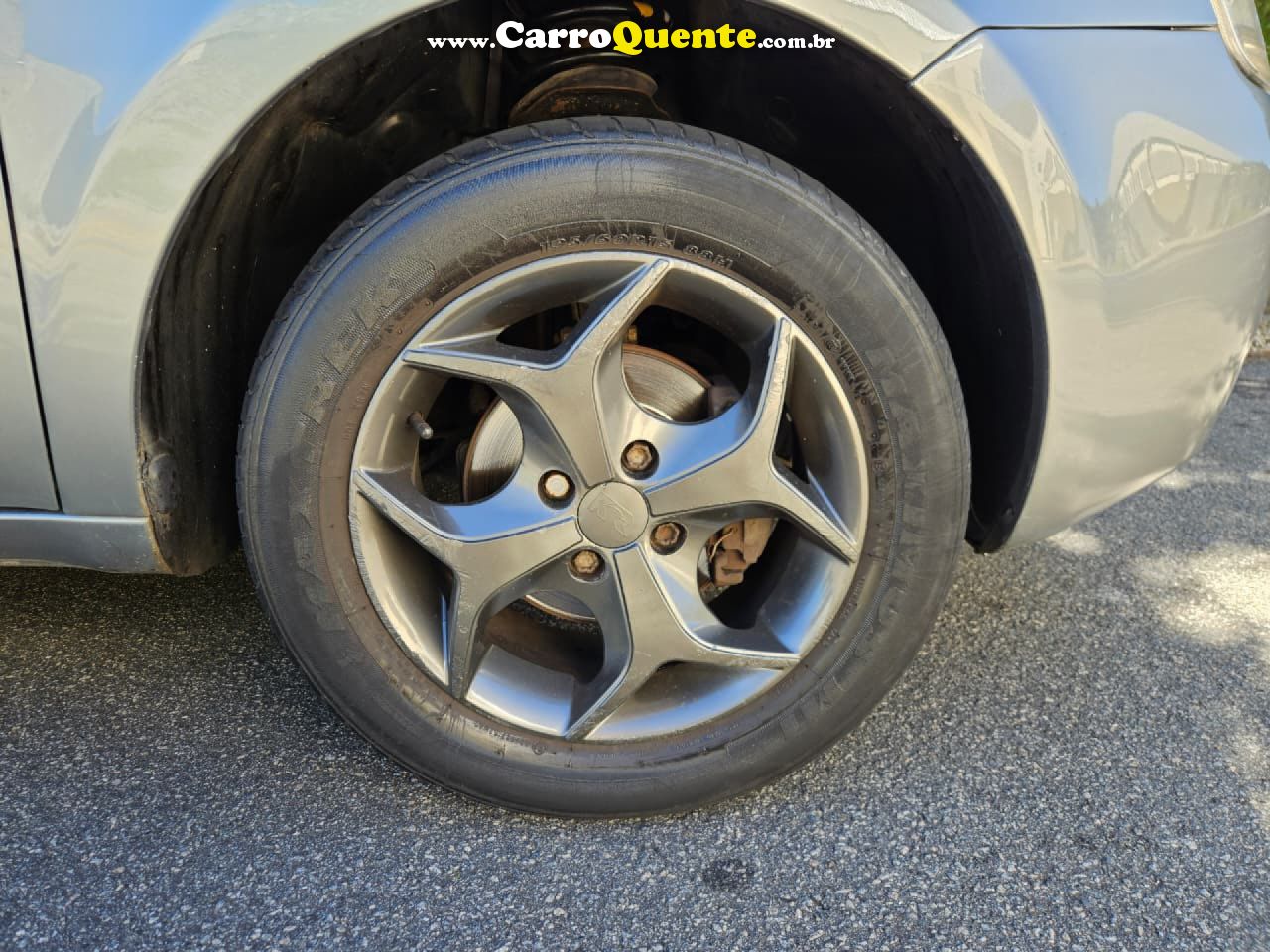 FIAT   IDEA ELX 1.4 MPI FIRE FLEX 8V 5P   CINZA 2010 1.4 FLEX - Loja