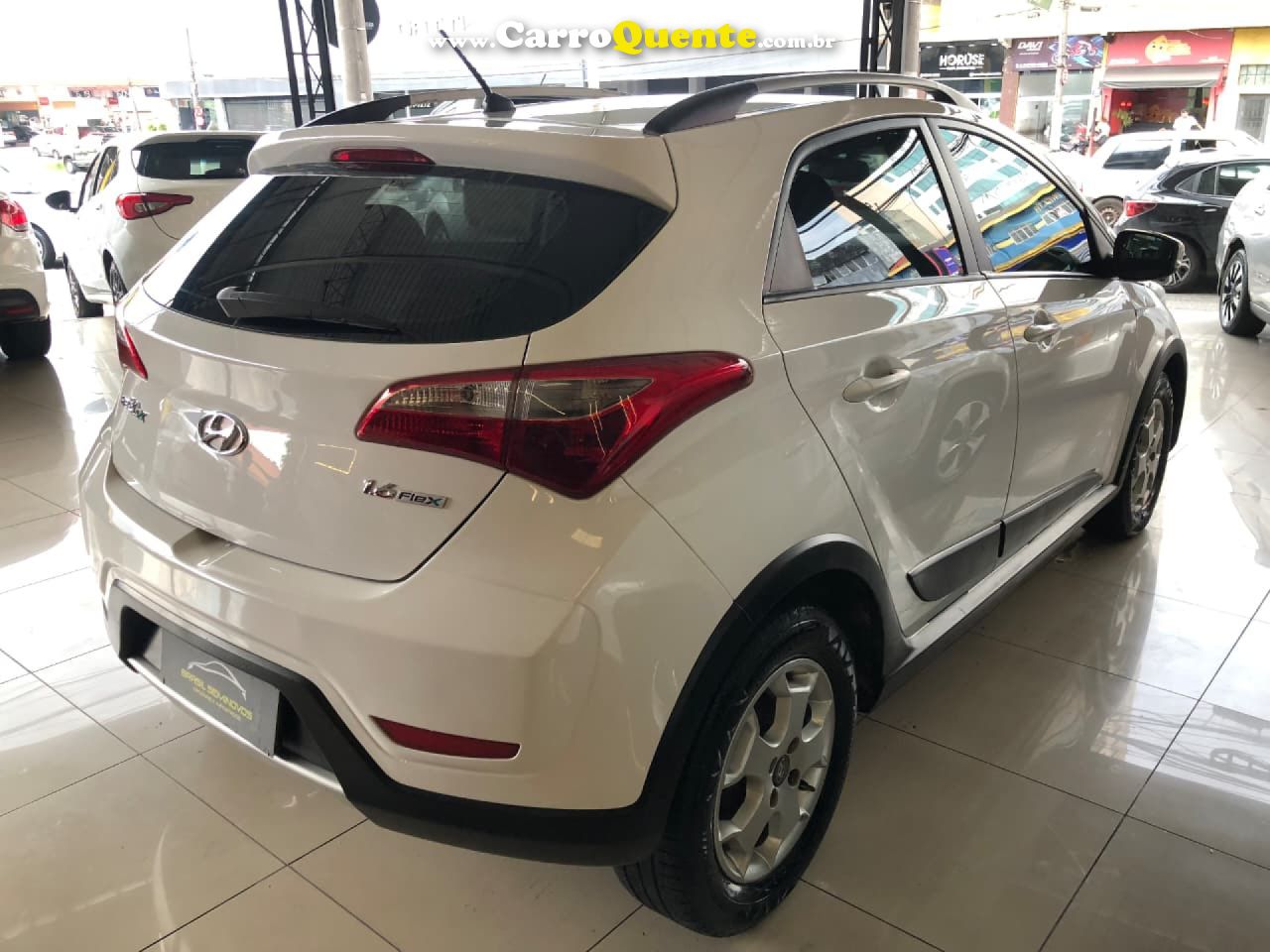 HYUNDAI   HYUNDAIHB20X 1.6 M   BRANCO 2014 1.6 FLEX - Loja