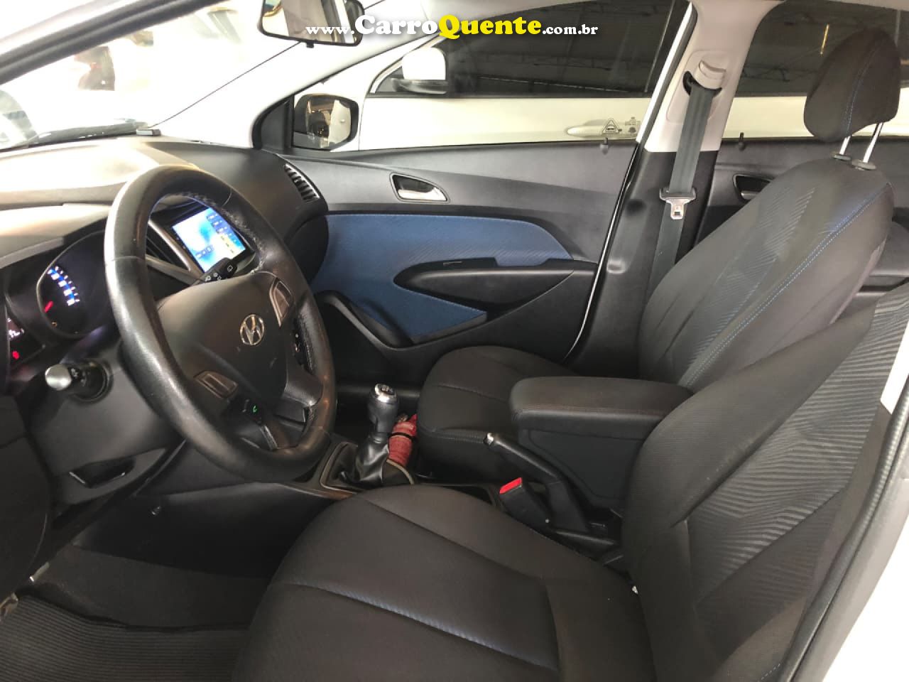HYUNDAI   HYUNDAIHB20X 1.6 M   BRANCO 2014 1.6 FLEX - Loja