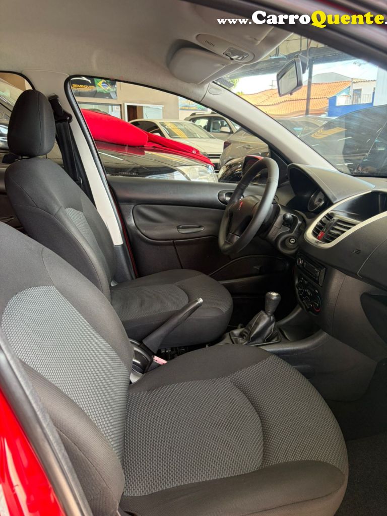 PEUGEOT   207 XR 1.4 FLEX 8V 5P   VERMELHO 2013 1.4 FLEX - Loja