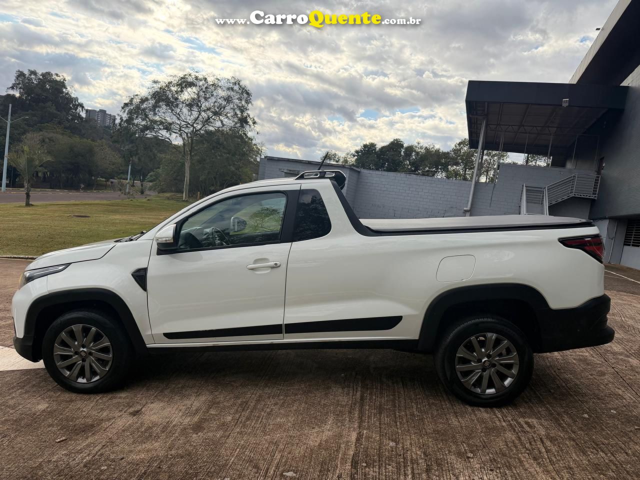 FIAT   STRADA FREEDOM 1.3 FLEX 8V  CS PLUS   BRANCO 2022 1.3 FLEX - Loja