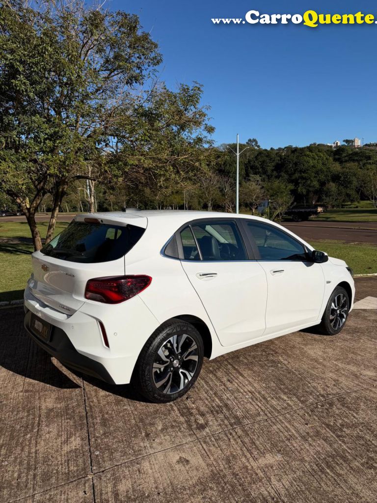 CHEVROLET   ONIX HATCH PREM. 1.0 12V TB FLEX 5P AUT.   BRANCO 2025 1.0 FLEX - Loja