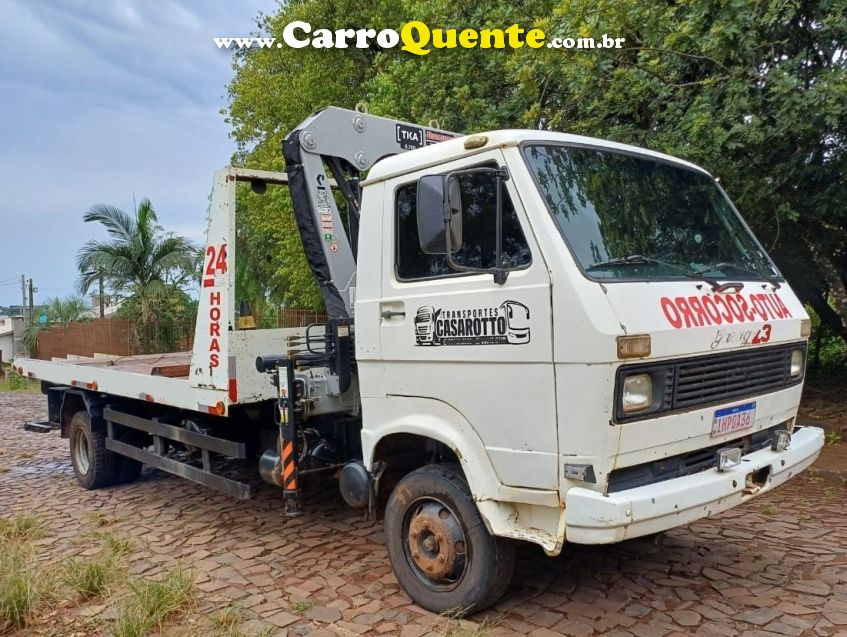 Volkswagen 7110 VW 7110 Munck Plataforma - Loja