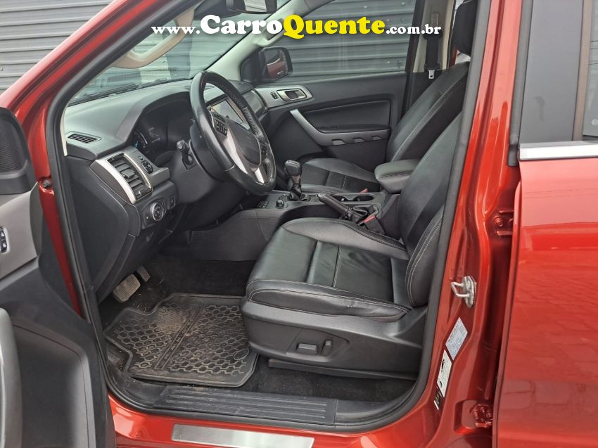 Ford RANGER 3.2 LIMITED 4X4 CD 20V DIESEL 4P AUTOMÁTICO - Loja