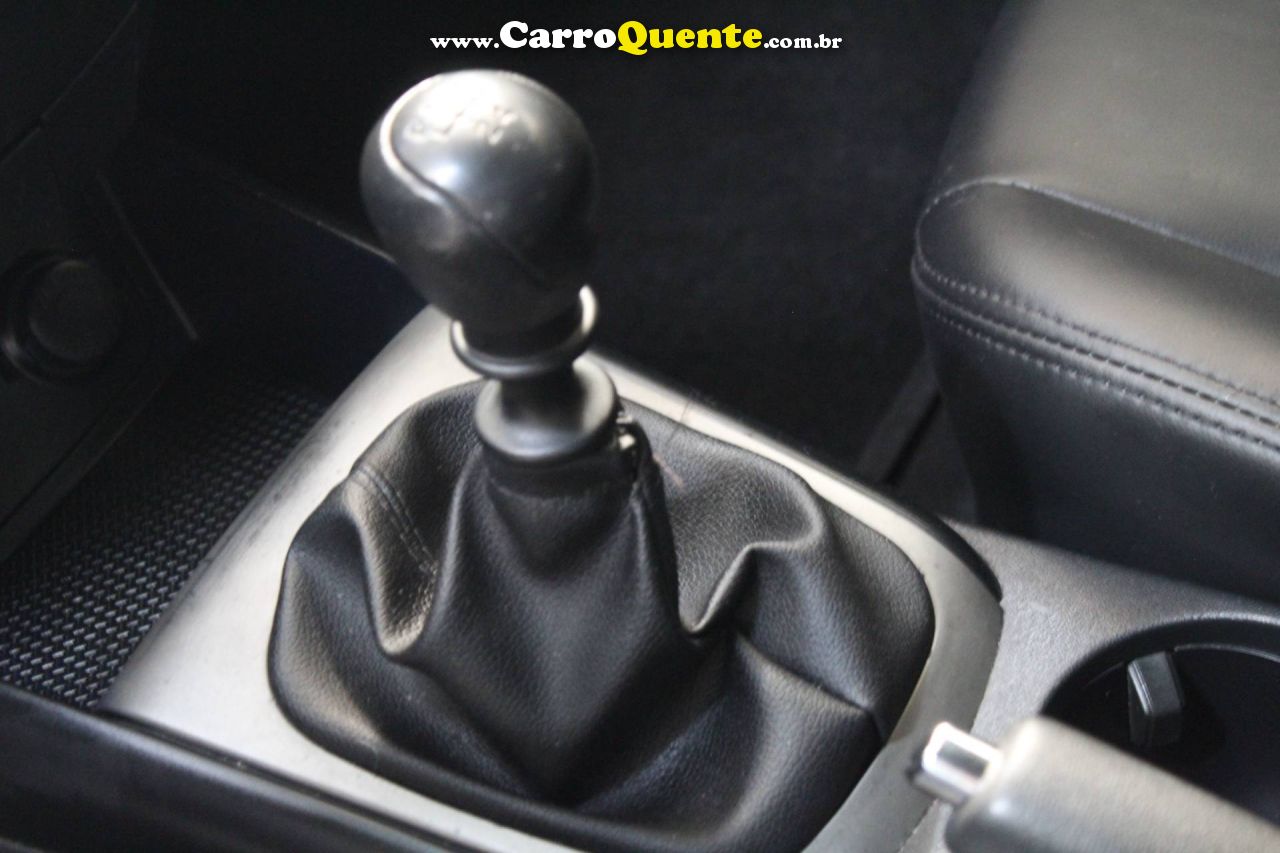 HYUNDAI I30 2.0 MPI 16V 2011 - Loja