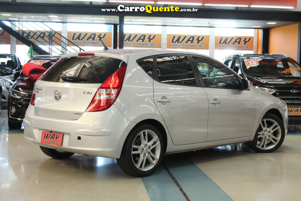 HYUNDAI I30 2.0 MPI 16V 2011 - Loja
