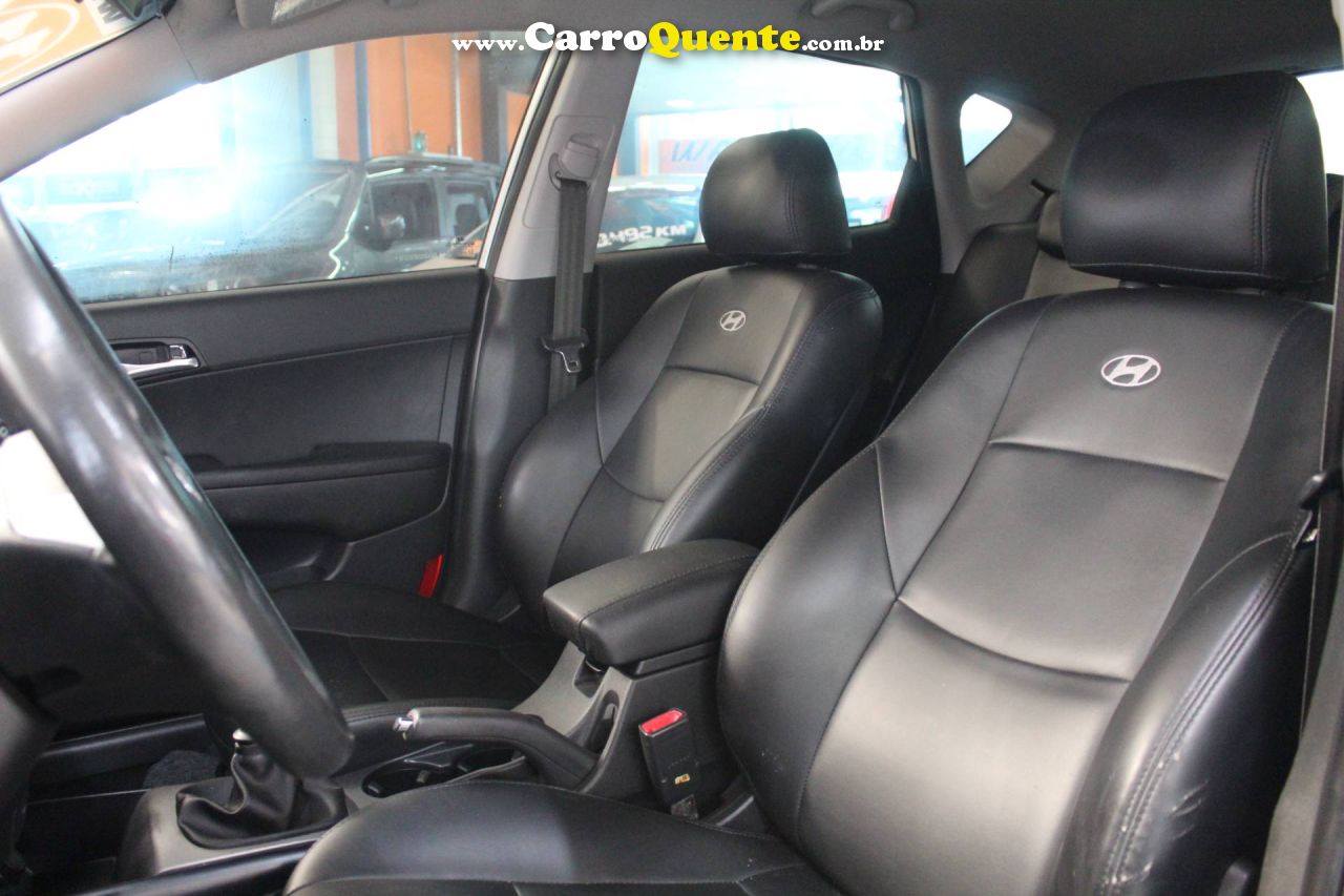 HYUNDAI I30 2.0 MPI 16V 2011 - Loja