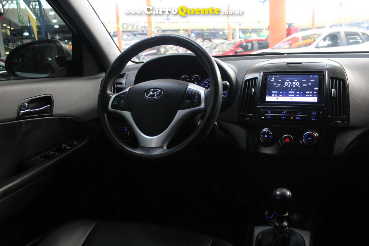 HYUNDAI I30 2.0 MPI 16V 2011 - Loja