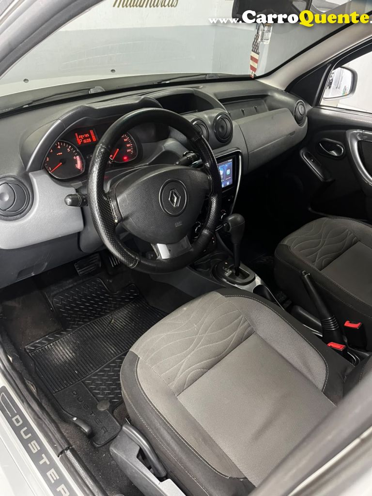 RENAULT   DUSTER DYNAMIQUE 2.0 FLEX 16V AUT.   PRATA 2013 2.0 FLEX - Loja