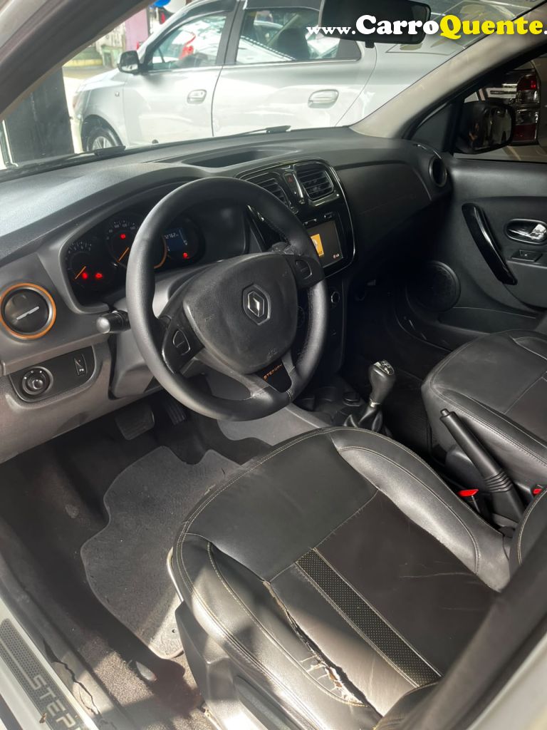 RENAULT   SANDERO STEPWAY HI-POWER 1.6 8V 5P   BRANCO 2015 1.6 FLEX - Loja