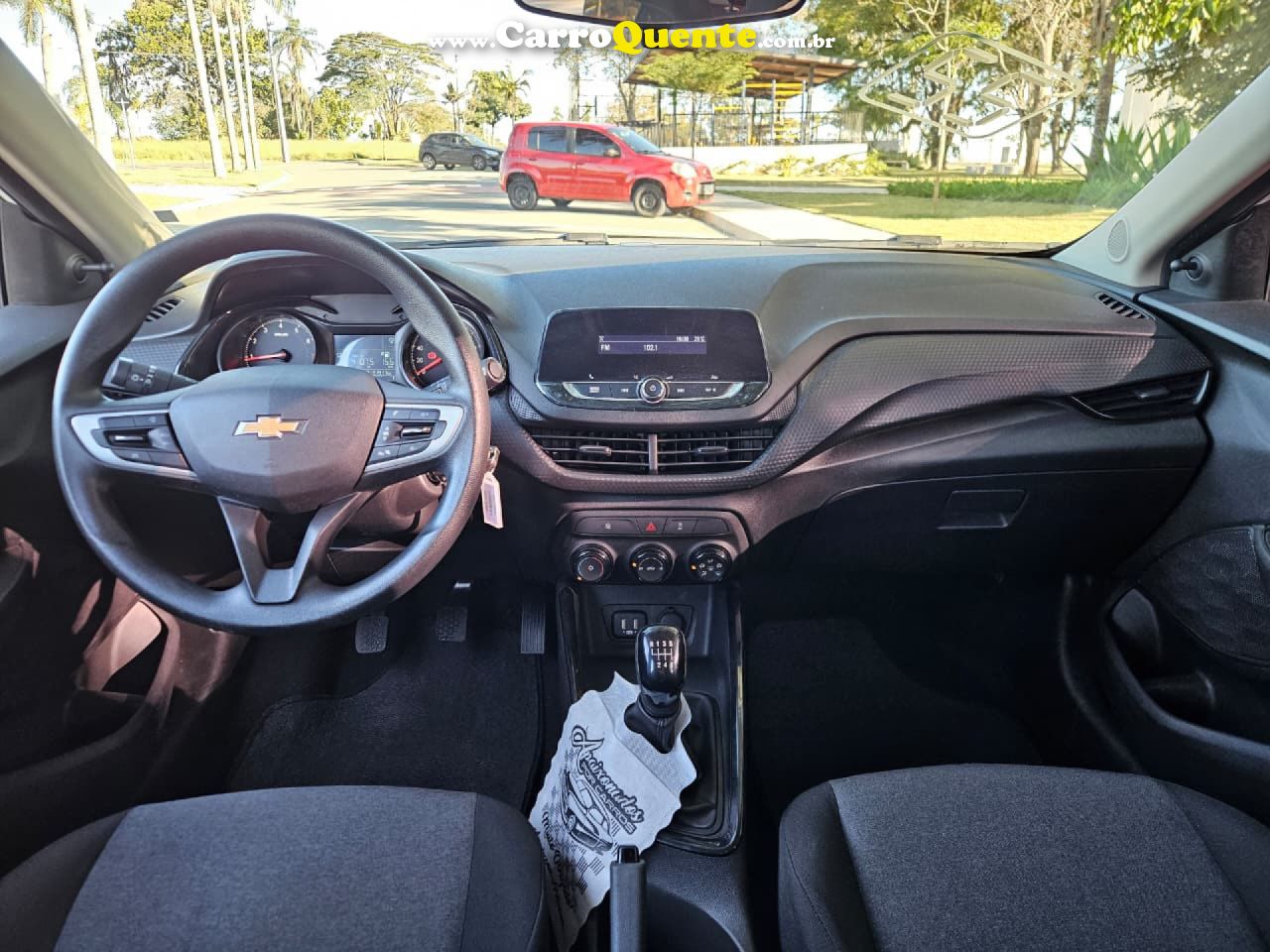 CHEVROLET   ONIX HATCH 1.0 12V FLEX 5P MEC.   BRANCO 2022 1.0 FLEX - Loja