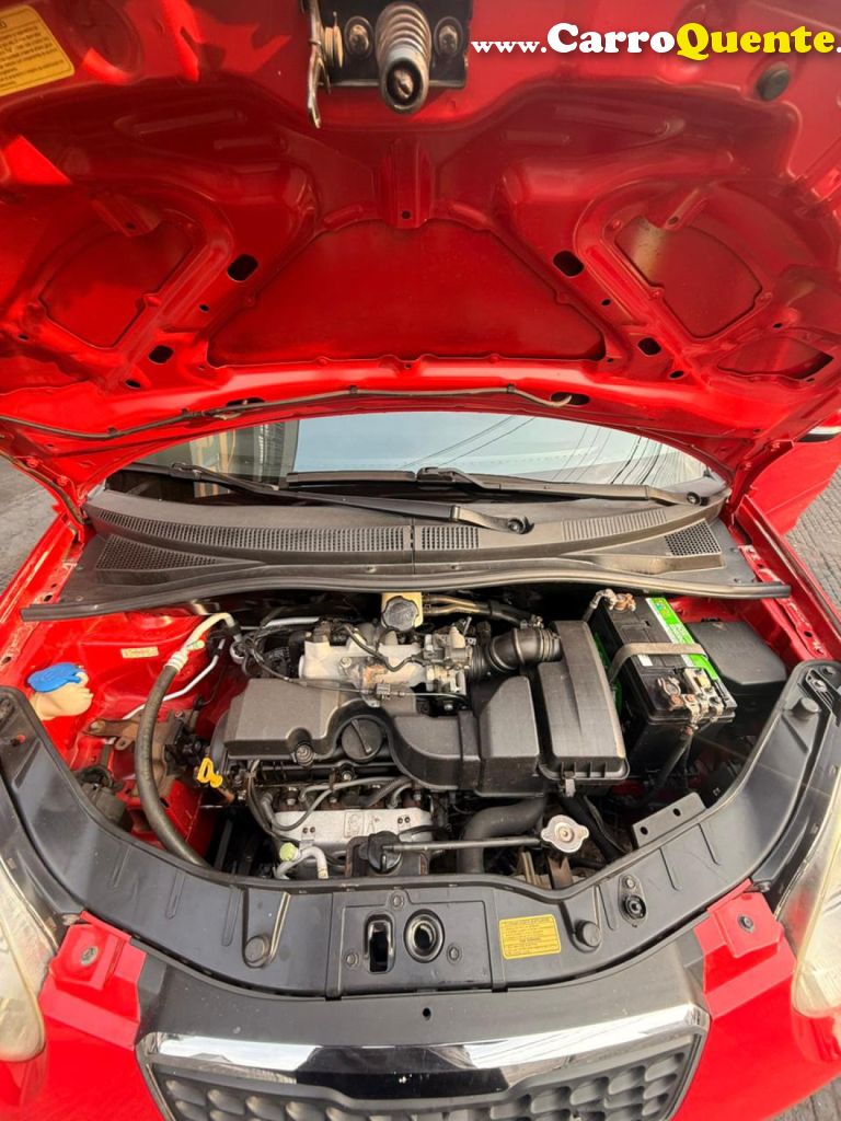 KIA   PICANTO EX 1.11.0 1.0 FLEX MEC.   VERMELHO 2011 1.0 FLEX - Loja