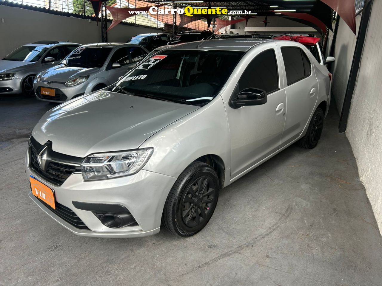 RENAULT   LOGAN ZEN FLEX 1.0 12V 4P MEC.   PRATA 2024 1.0 FLEX - Loja