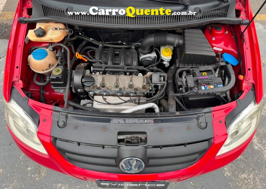 Volkswagen FOX 1.6 MI PLUS 8V FLEX 4P MANUAL - Loja