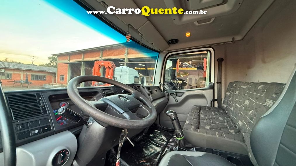Volkswagen 24260 24-260 E Constel. 6x2 2p Chassi - Loja