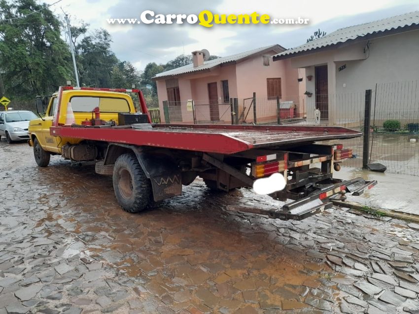 Ford F 4000 F-4000 TURBO MWM 2pPlataforma - Loja