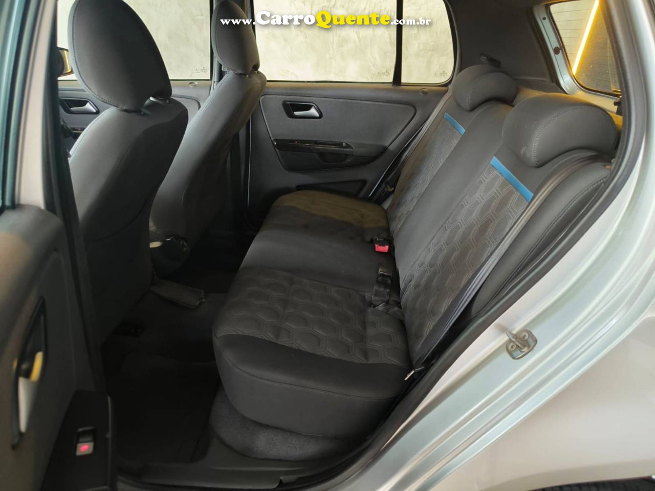 VOLKSWAGEN FOX 2014/2014 - Loja