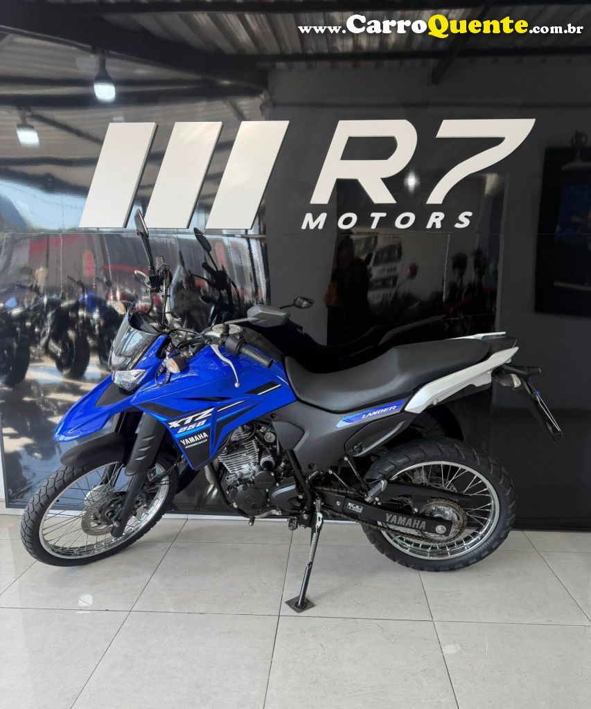 YAMAHA    XTZ 250 LANDER   AZUL 2024 250 FLEX - Loja