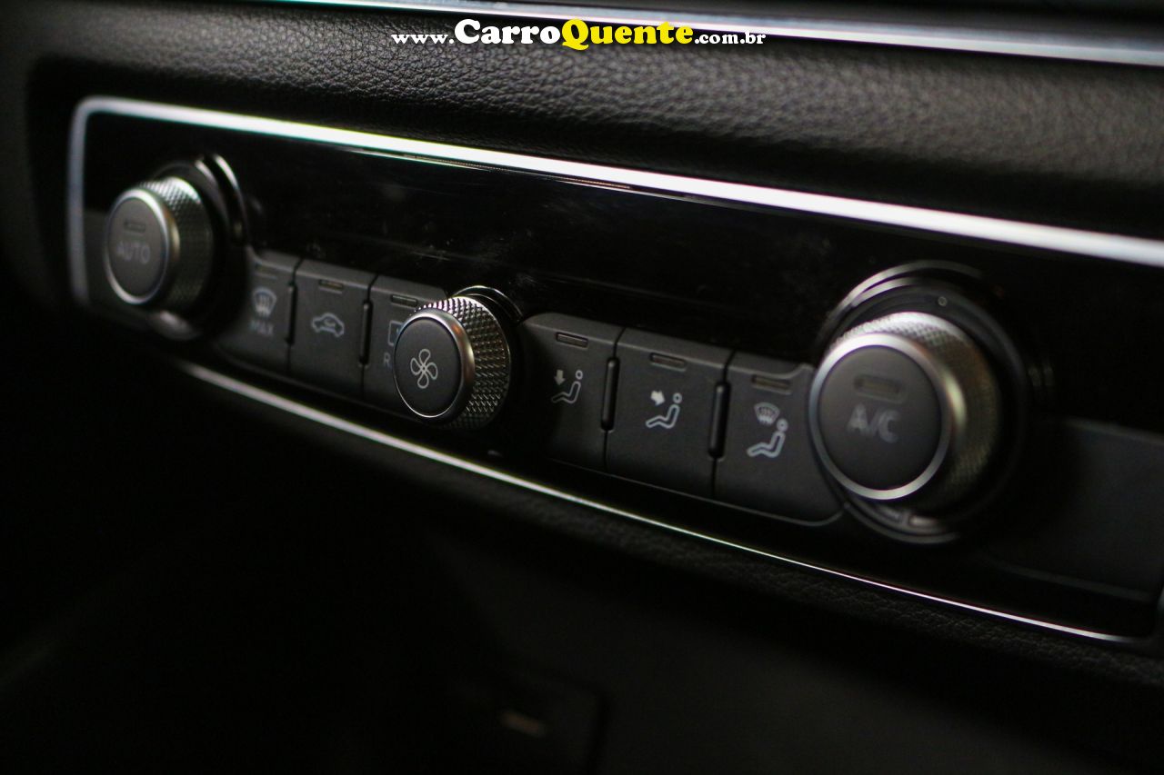 AUDI   A3 SPORTB. S-LINE LIMITED 1.4 TFSI TIP.   PRETO 2020 1.4 GASOLINA - Loja