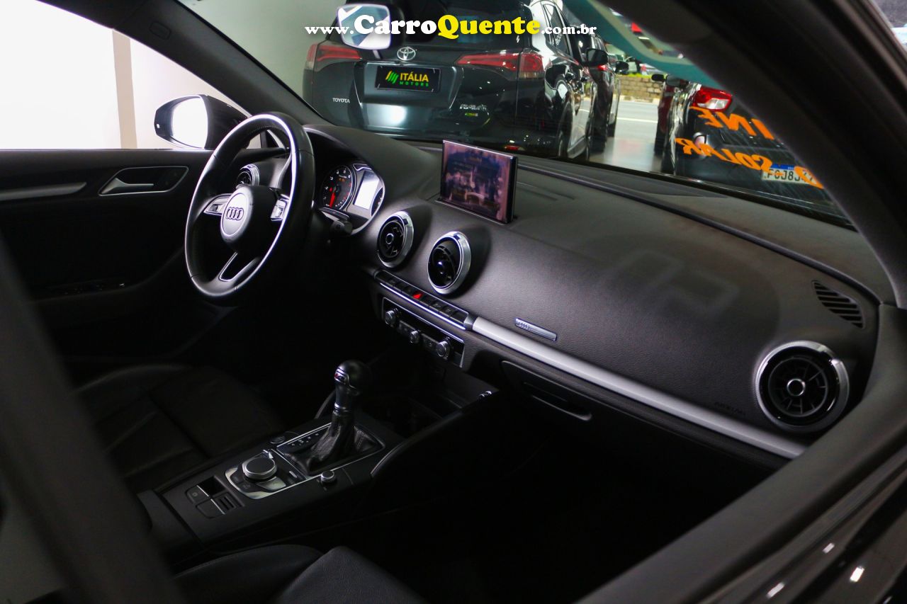 AUDI   A3 SPORTB. S-LINE LIMITED 1.4 TFSI TIP.   PRETO 2020 1.4 GASOLINA - Loja