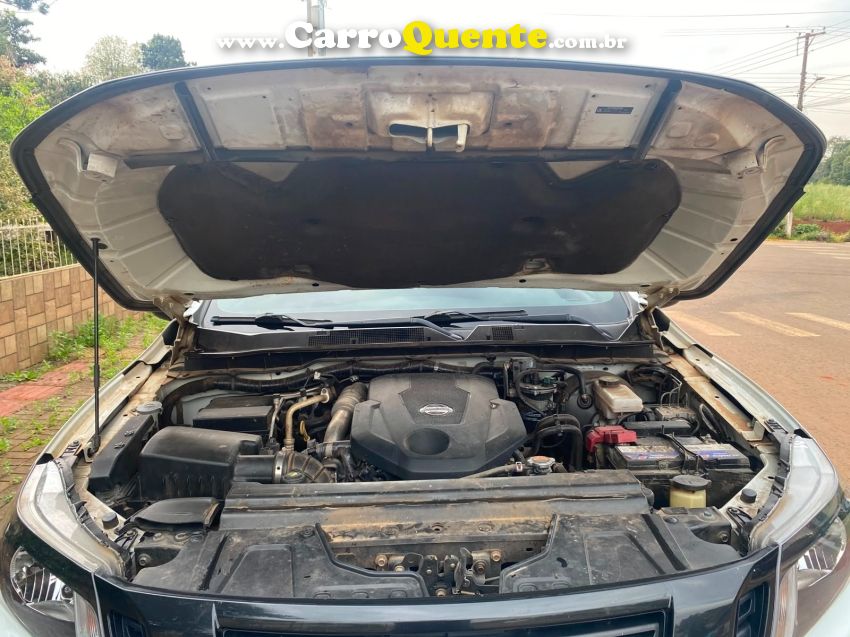 Nissan FRONTIER 2.3 16V TURBO DIESEL ATTACK CD 4X4 AUTOMÁTICO - Loja