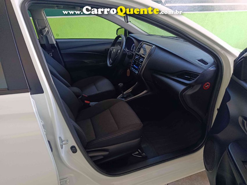 Toyota YARIS 1.5 16V FLEX SEDAN XL MULTIDRIVE - Loja