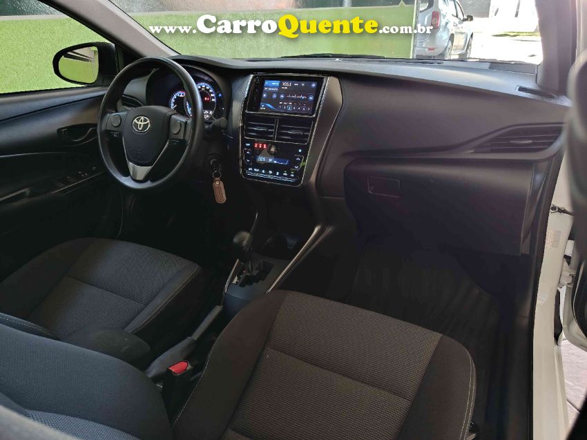Toyota YARIS 1.5 16V FLEX SEDAN XL MULTIDRIVE - Loja