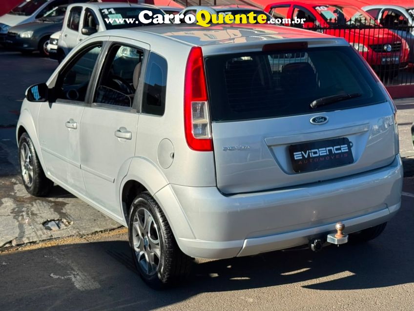 Ford FIESTA 1.6 MPI CLASS HATCH 8V FLEX 4P MANUAL - Loja