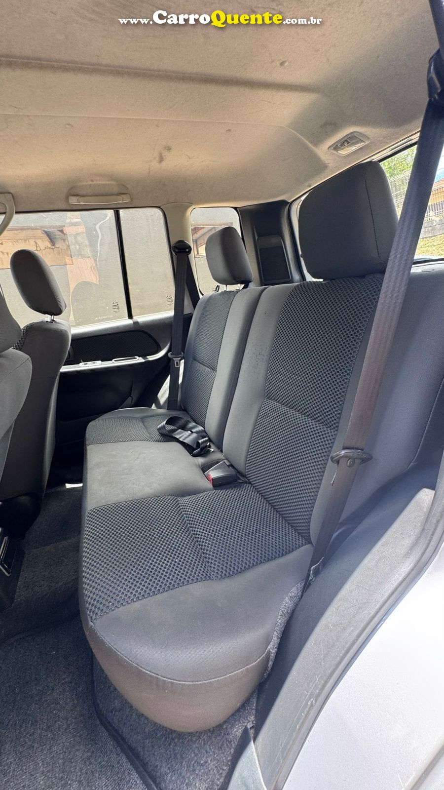 MITSUBISHI PAJERO TR4 2.0 4X2 16V 140CV 2012 - Loja