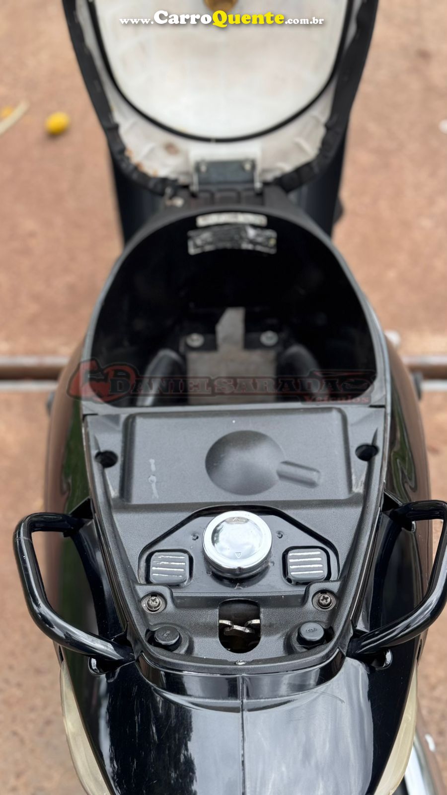 HONDA BIZ 125 ES 2006 - Loja