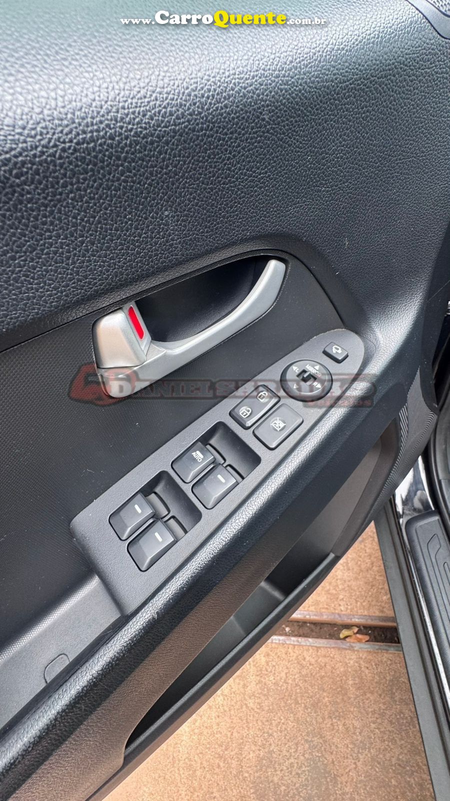 KIA SPORTAGE 2.0 EX 4X2 16V 2014 - Loja