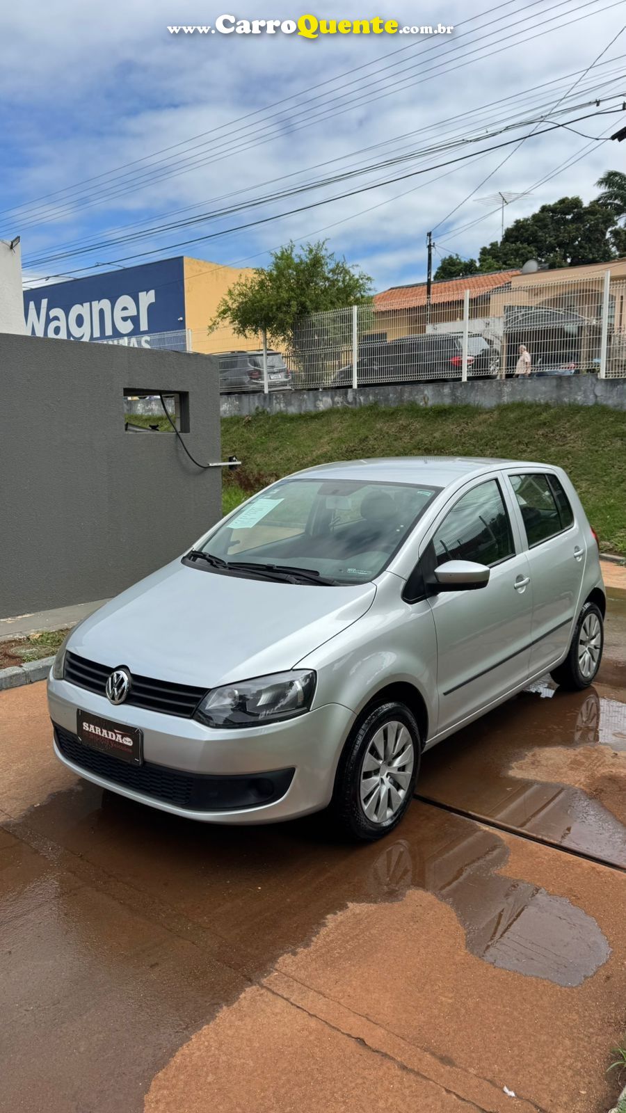 VOLKSWAGEN FOX 1.0 MI 8V 2014 - Loja