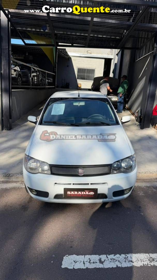 FIAT PALIO 1.0 MPI FIRE CELEBRATION 8V 2009 - Loja